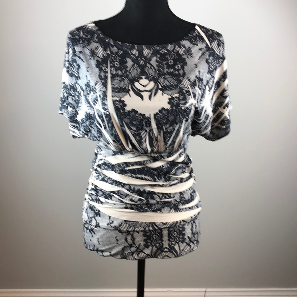 Maurices- Short Sleeve Top Ruched Bottom- M